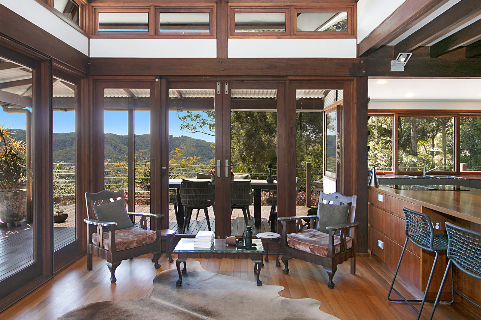 Serra Luma residence and studio